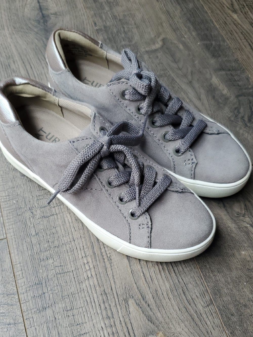 Naturalizer Gray Suede Lace-Up Sneakers with Metallic Heel Accent